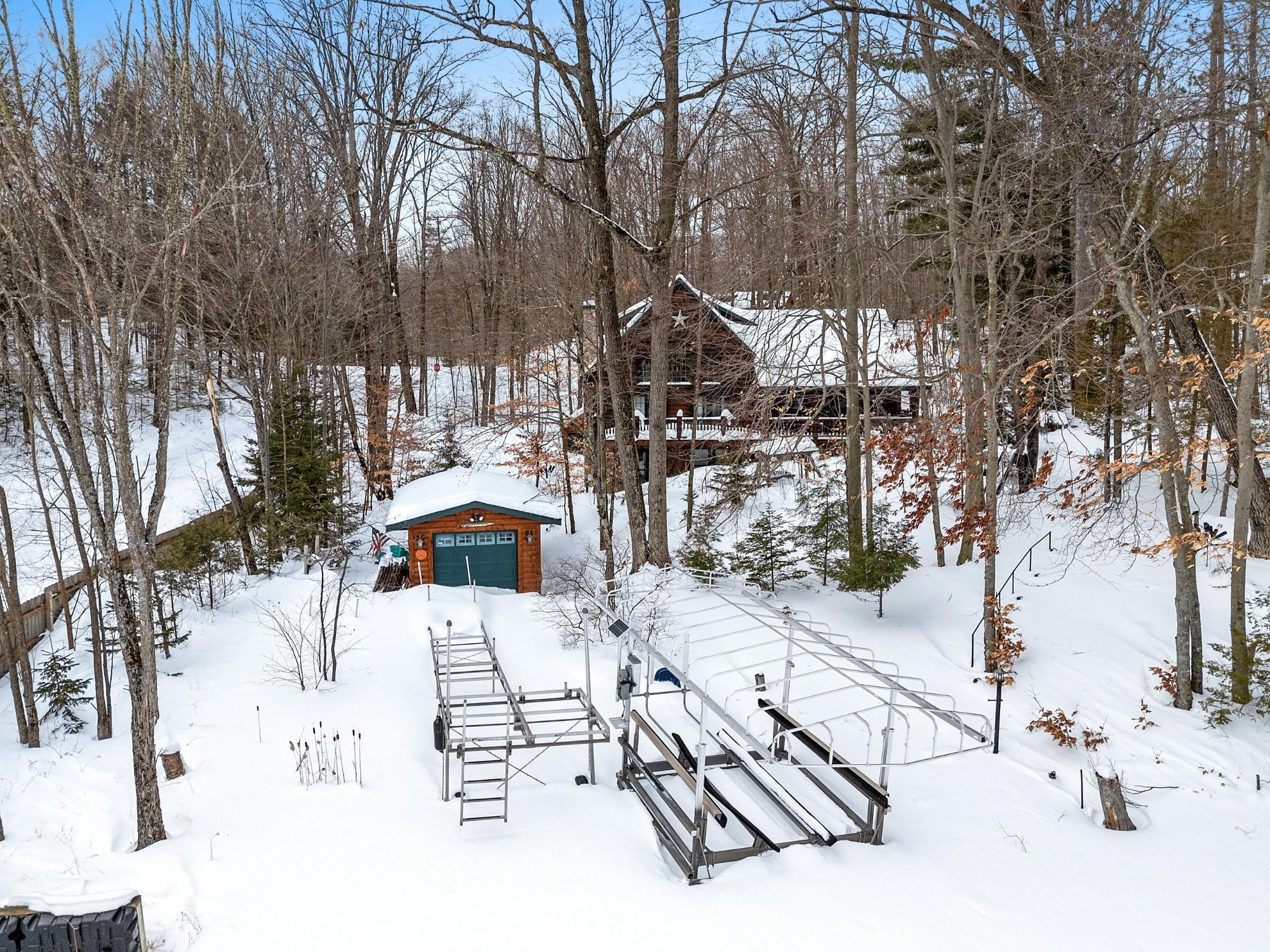 17410 W WHEELER LAKE LN