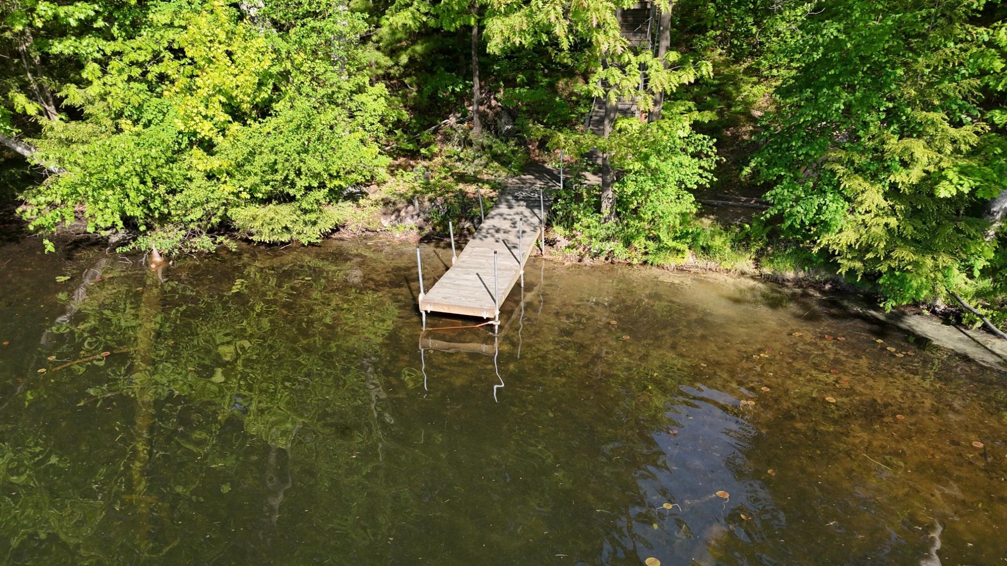 W1007 SEVEN ISLAND LAKE DR W