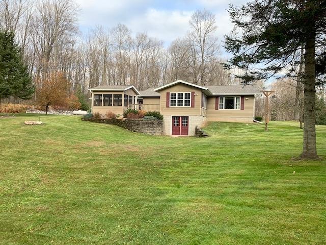 W10350 DEER TRAIL LN