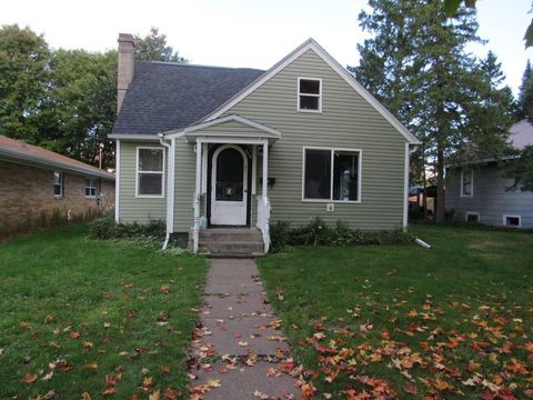 733 7TH AVE Park Falls WI 54552