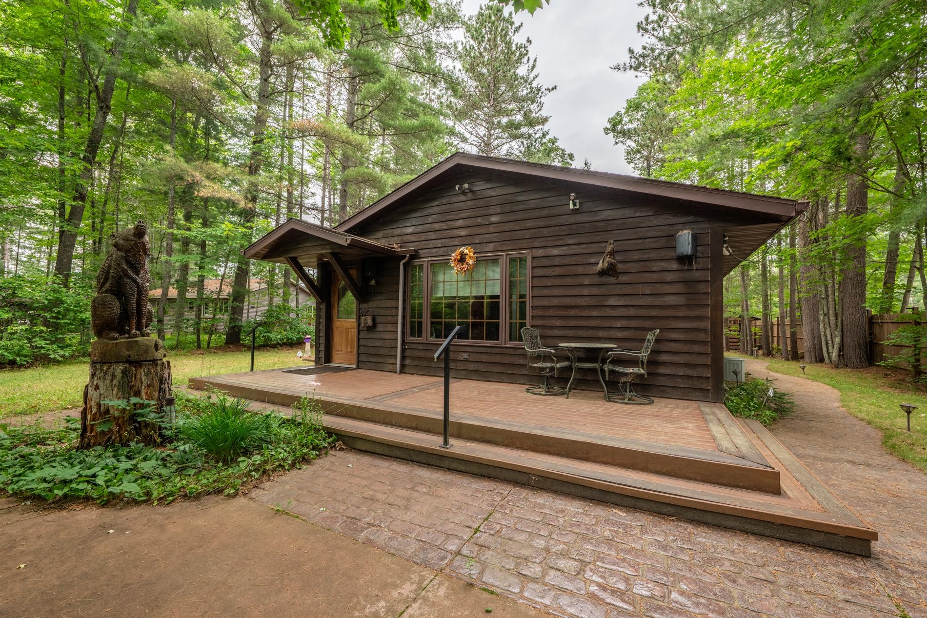 N11294 CLEAR LAKE RD