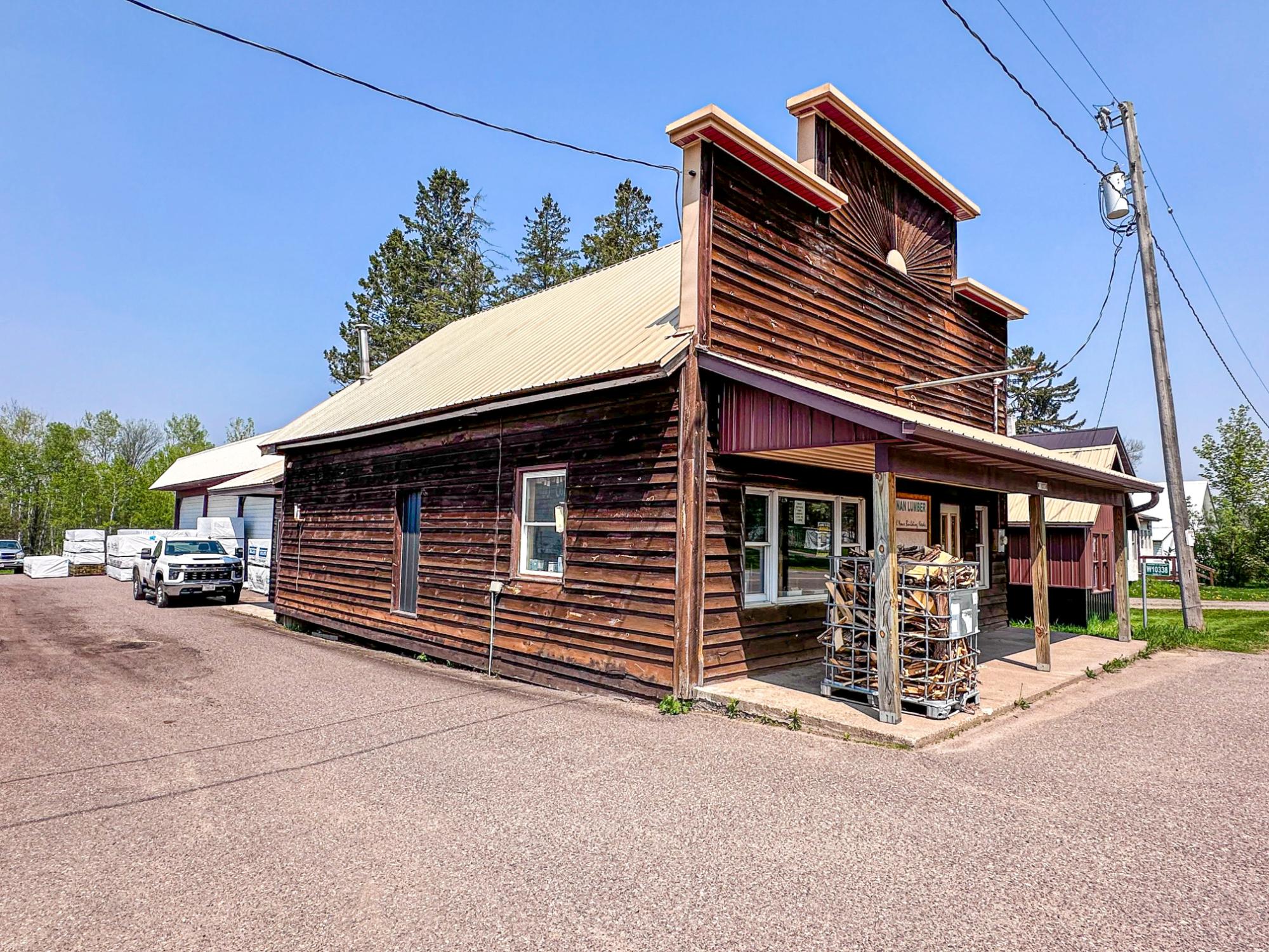 W10338 MAIN ST