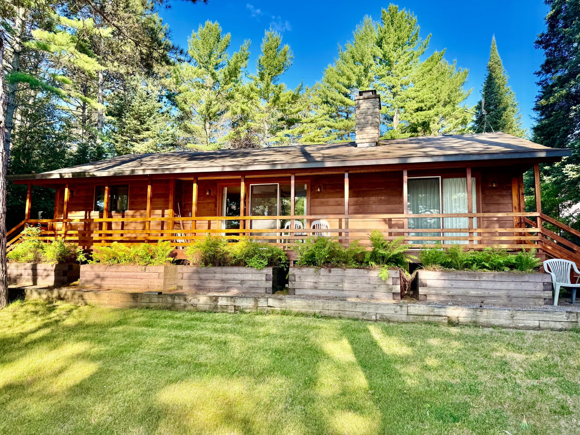660 BLOOM RD