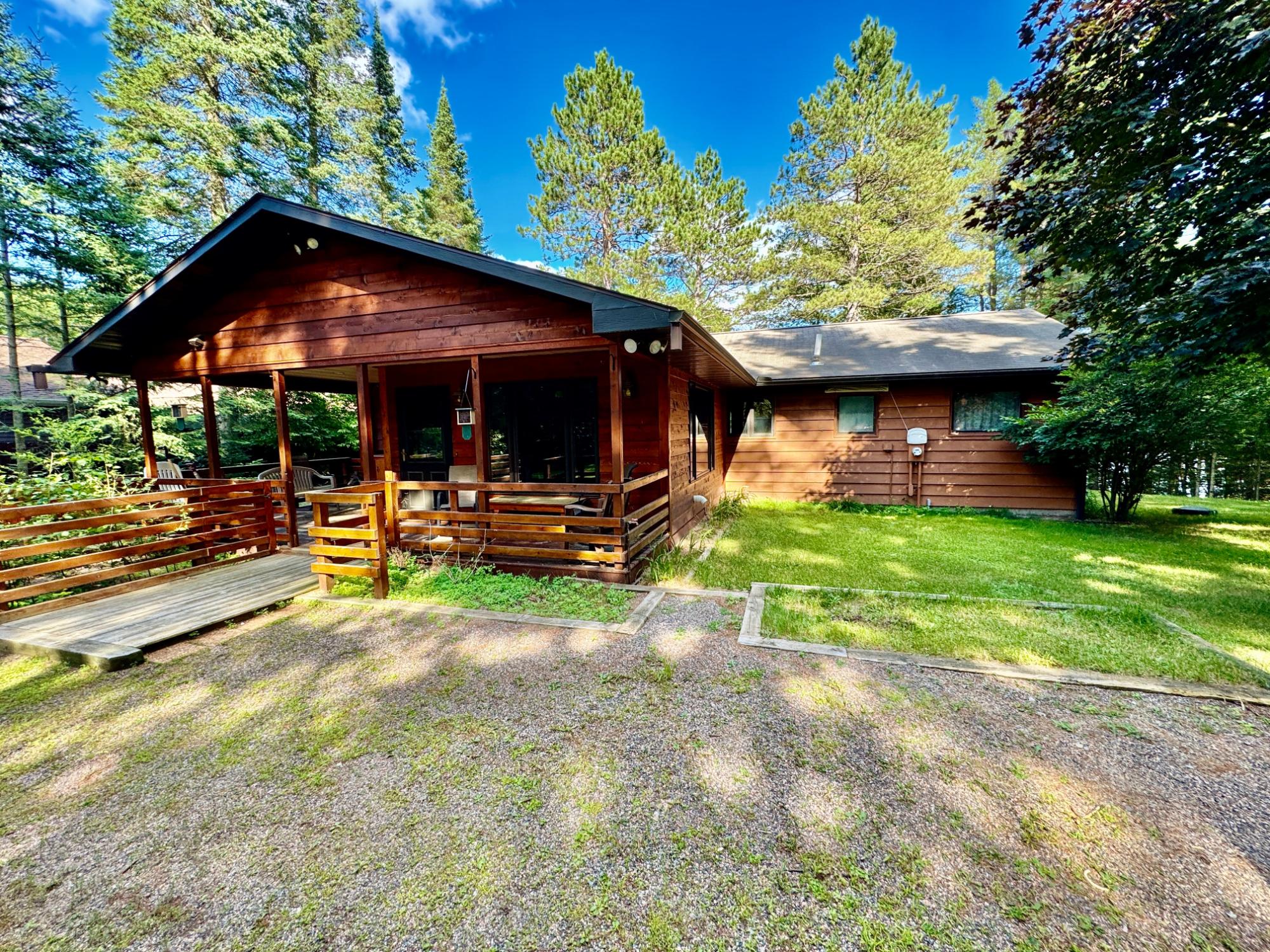 660 BLOOM RD