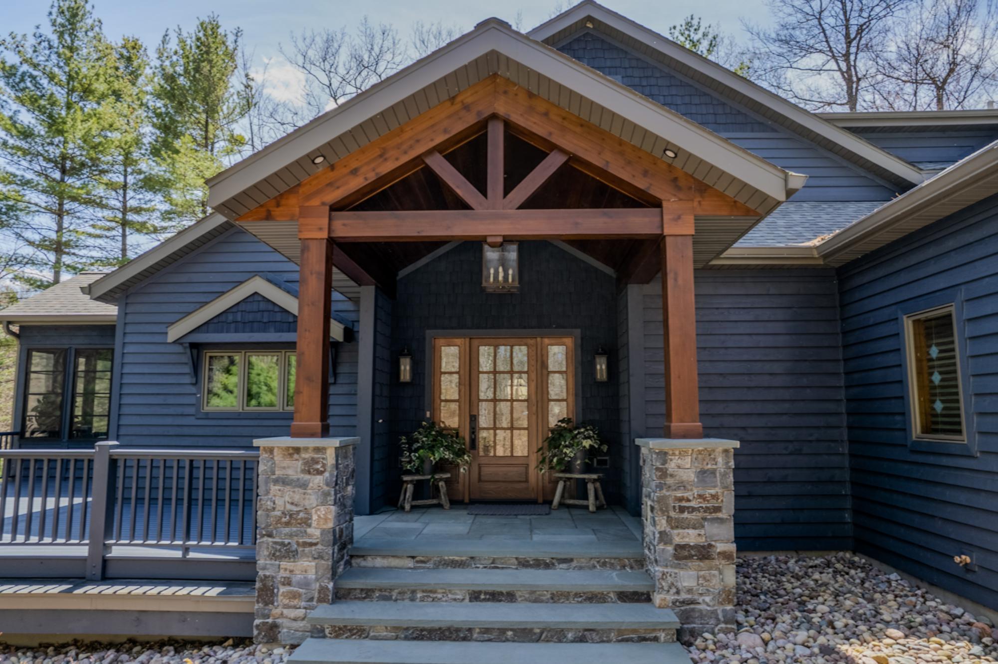 4217 DIAMOND LAKE RD