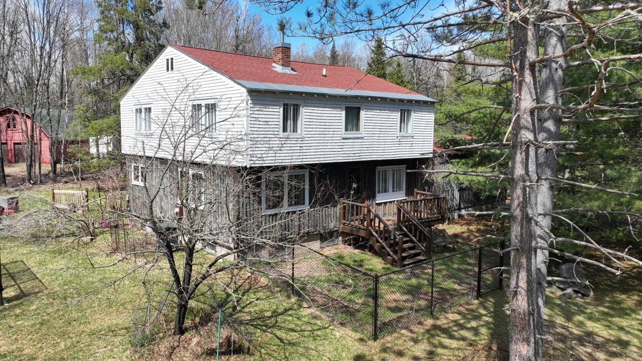 7032 LITTLE PAPOOSE RD