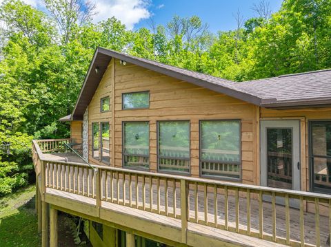2826 LUPINE LN Phelps WI 54554