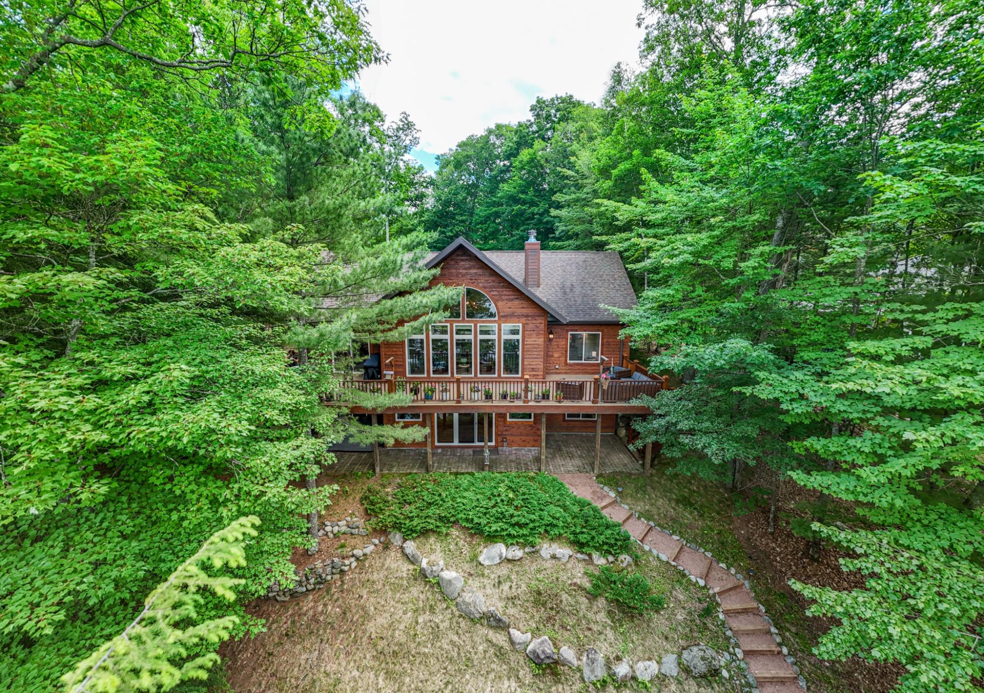8305 DOOLITTLE RD