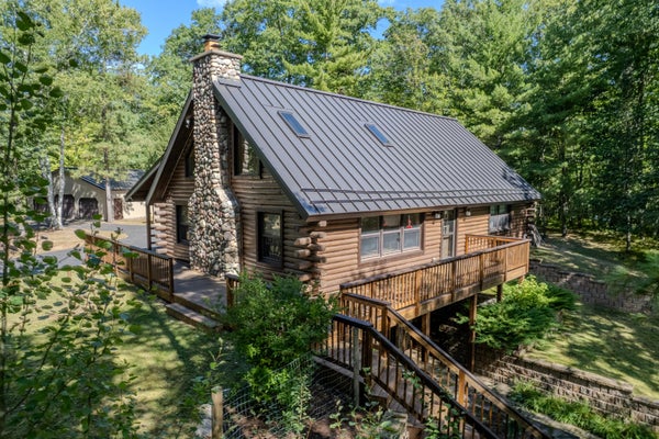8582 E BAKELY CIR, MINOCQUA, WI 54548 - Image 83a5e62e04cfa1a91a5e6d13044fbb5d/3697083790