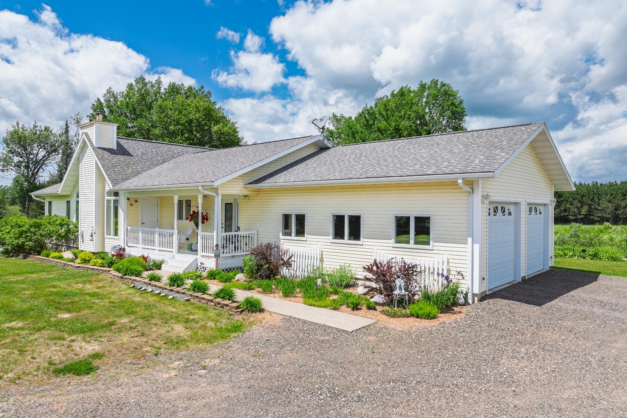 14215 TAMARACK LN