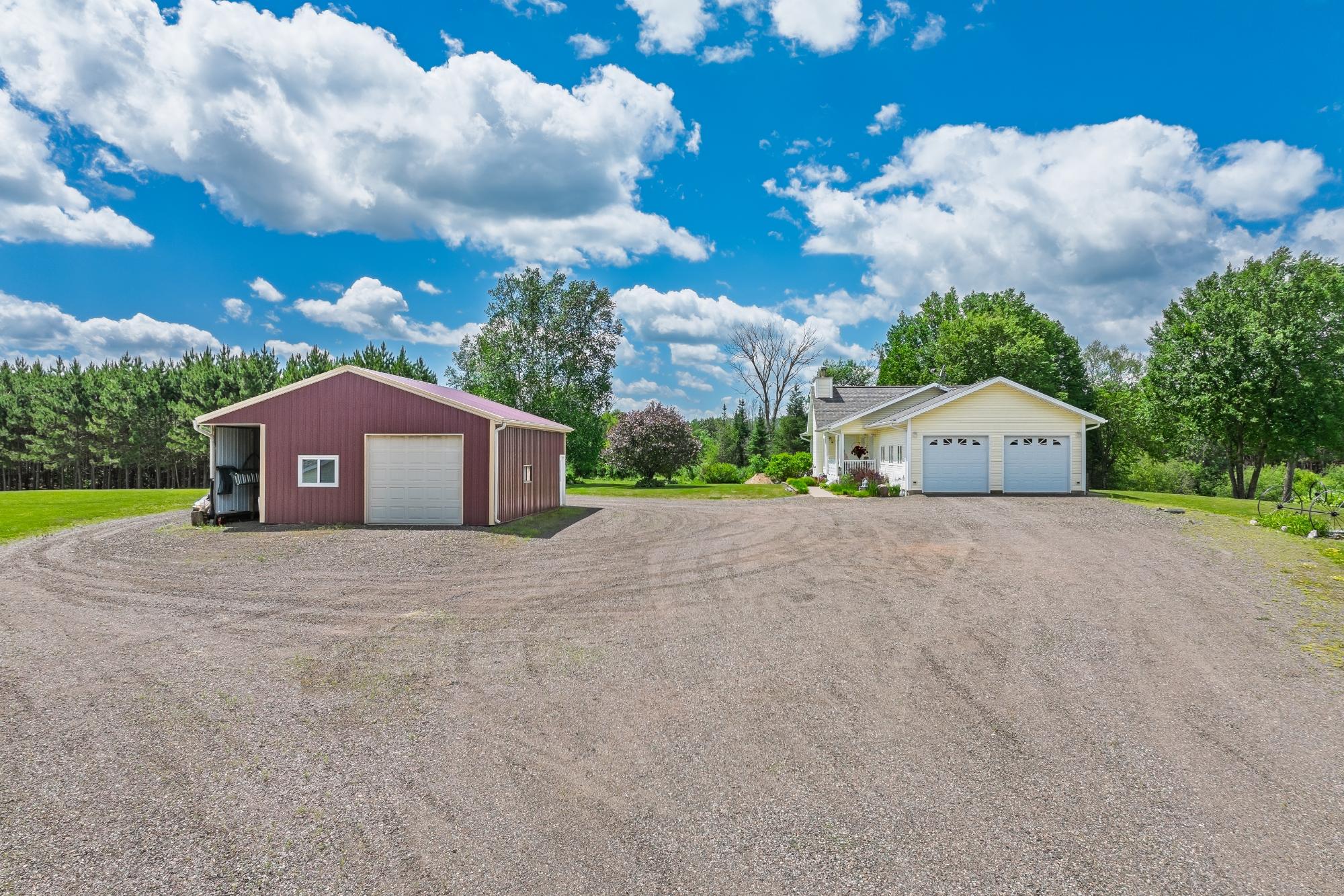 14215 TAMARACK LN