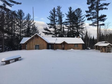 Off FOREST RD Stambaugh MI 49935