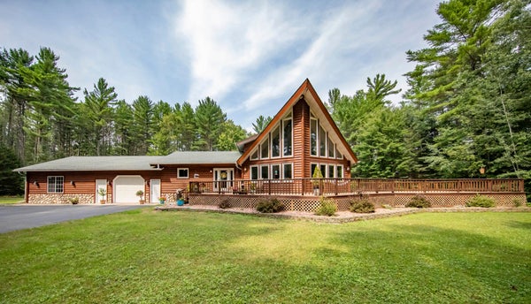 1768 RIVER BEND TRL, EAGLE RIVER, WI 54521 - Image 85d36ebd1add4bf93a25ad123ea83d2f/3101189801