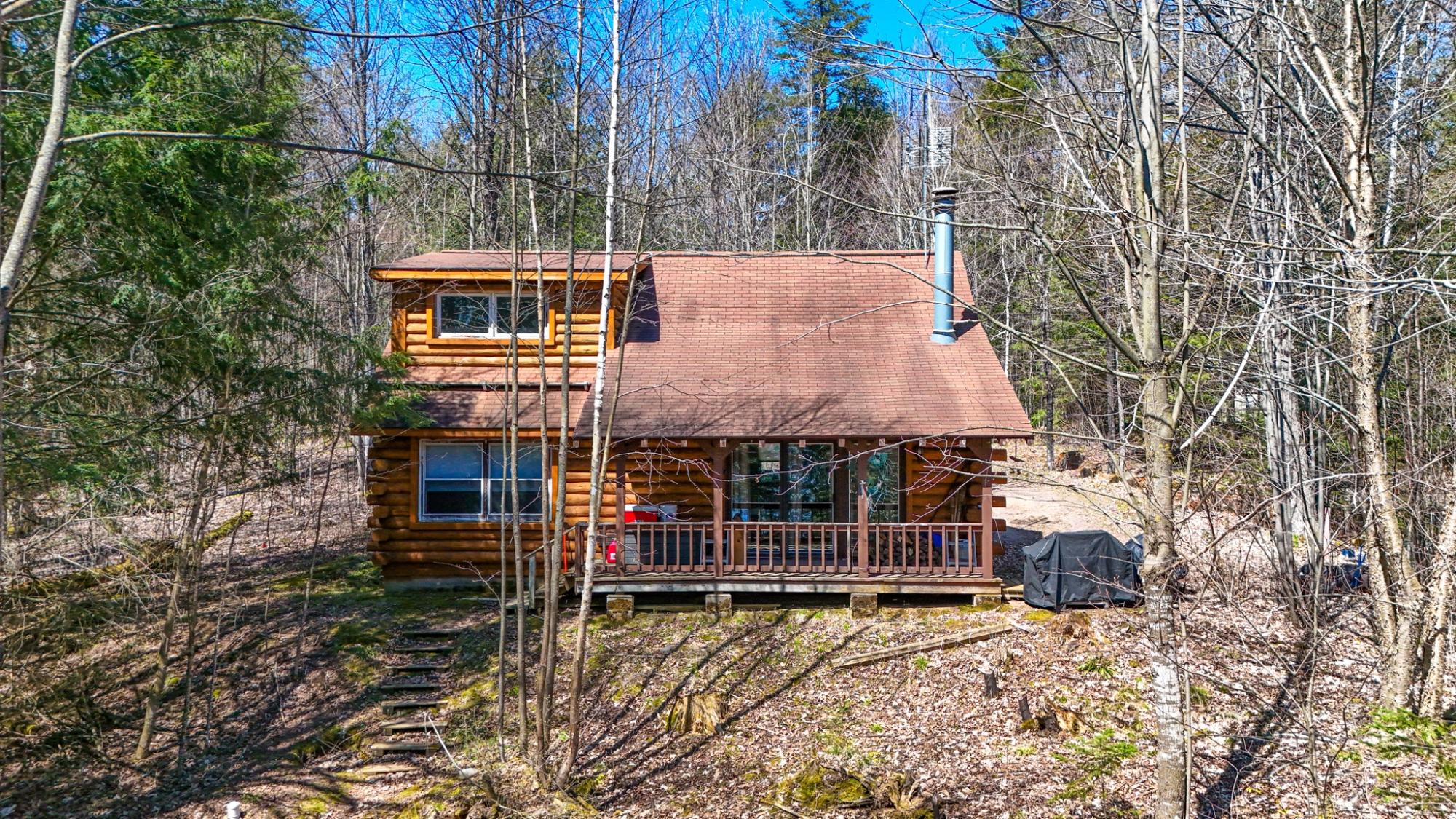 9036 CLEAR LAKE RD W