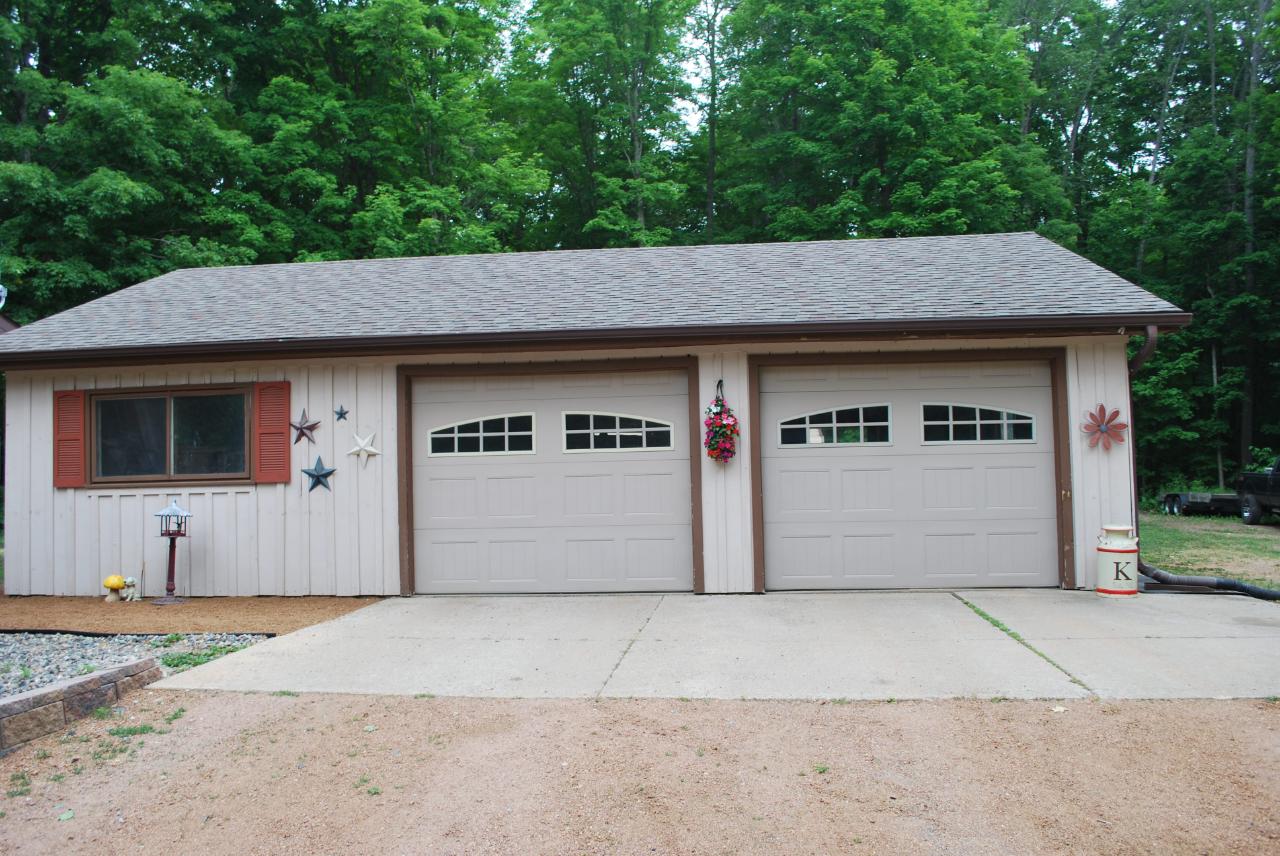 10104 LEMKE RD
