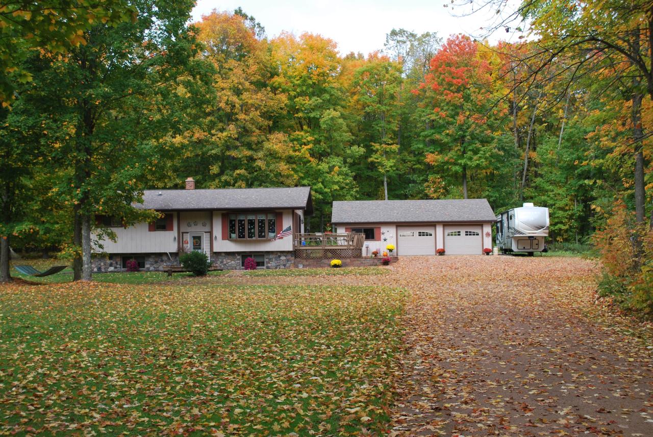 10104 LEMKE RD