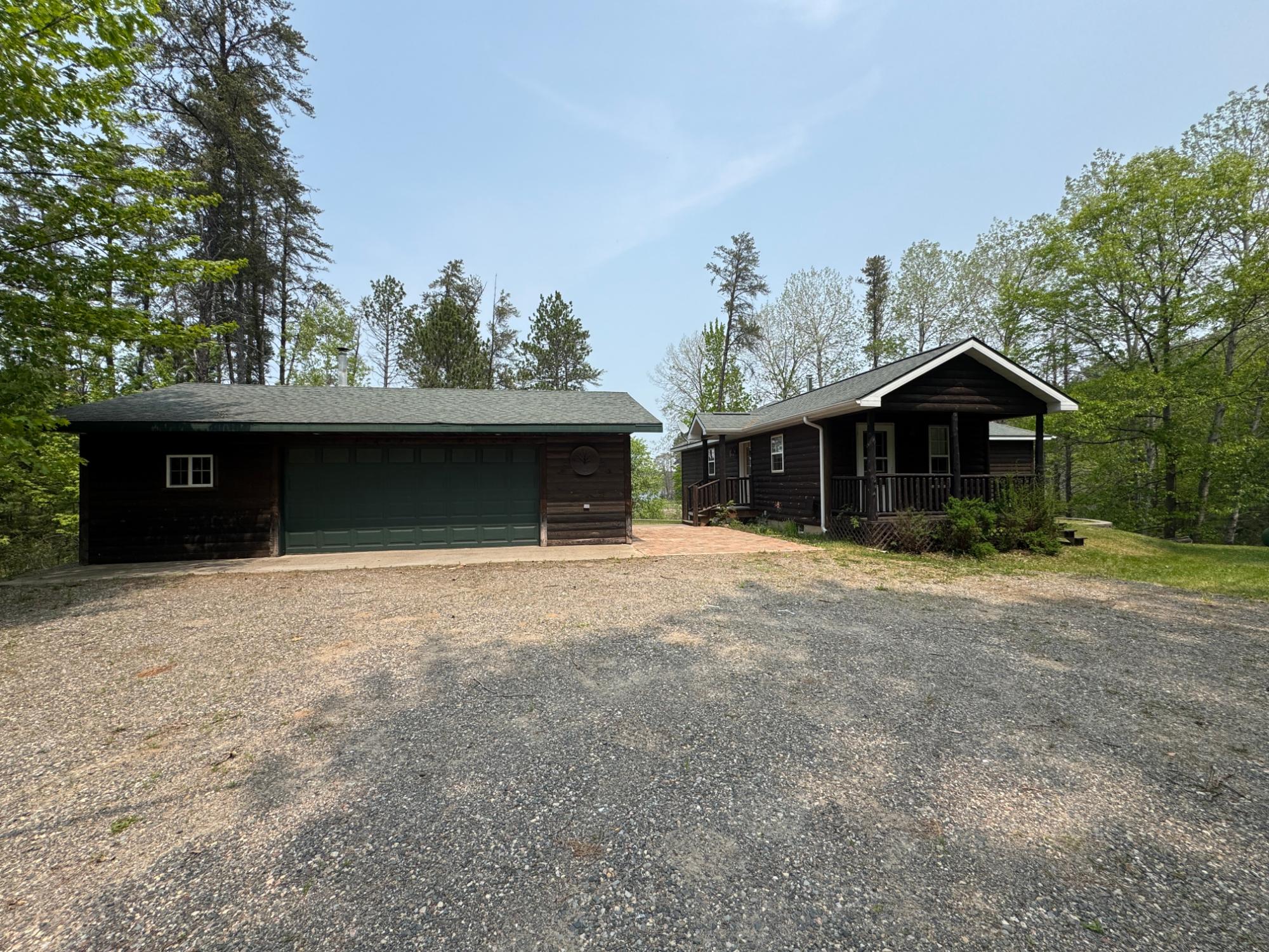 1553 HWY M69