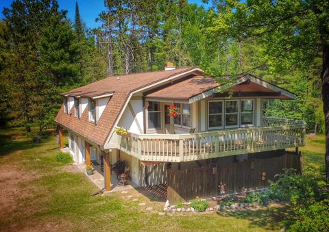 5181 HIDEAWAY DR Eagle River WI 54521