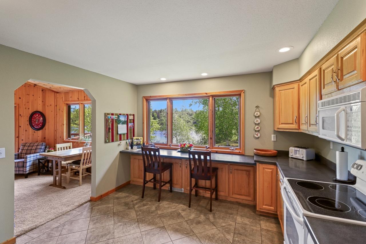 11303 KILLARNEY BAY DR