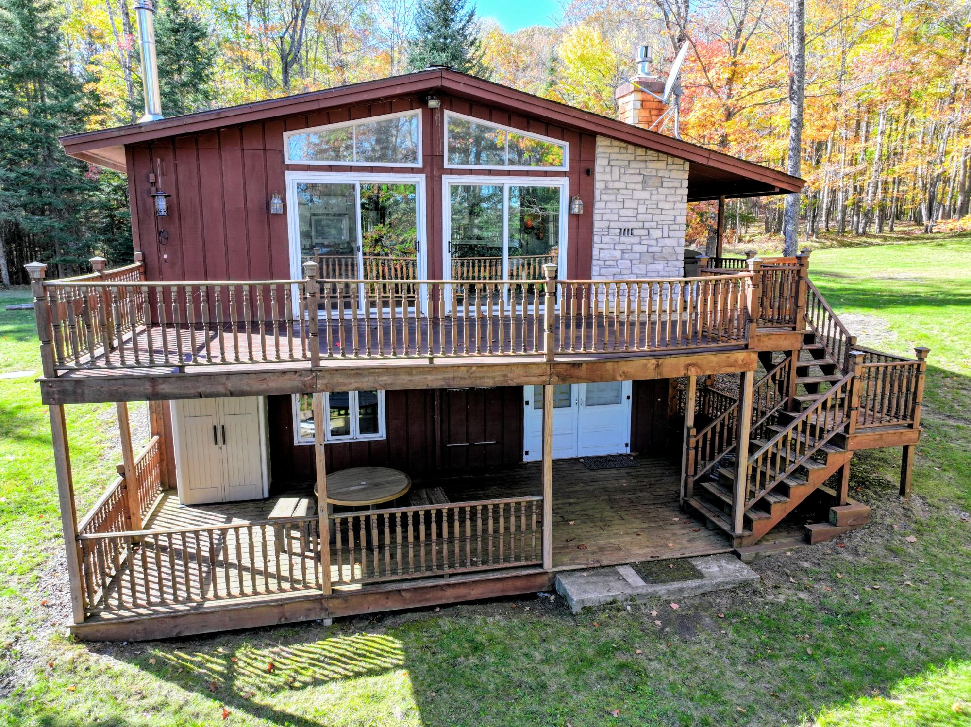 2969 PINE ISLAND LAKE RD