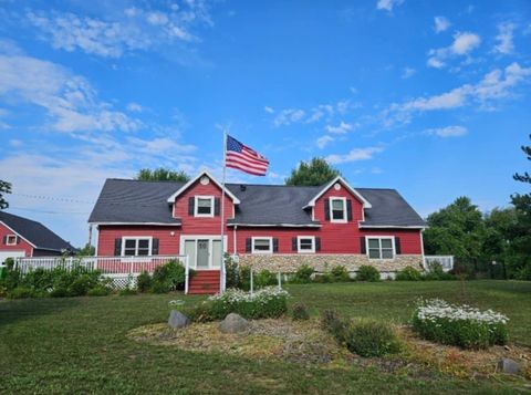 14469 RIVER RD N Hurley WI 54534