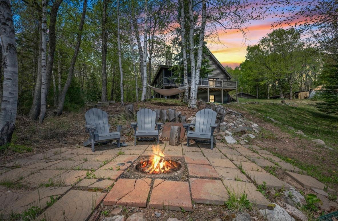 8638 MURPHY LAKE RD