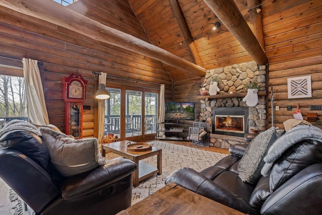 8638 MURPHY LAKE RD