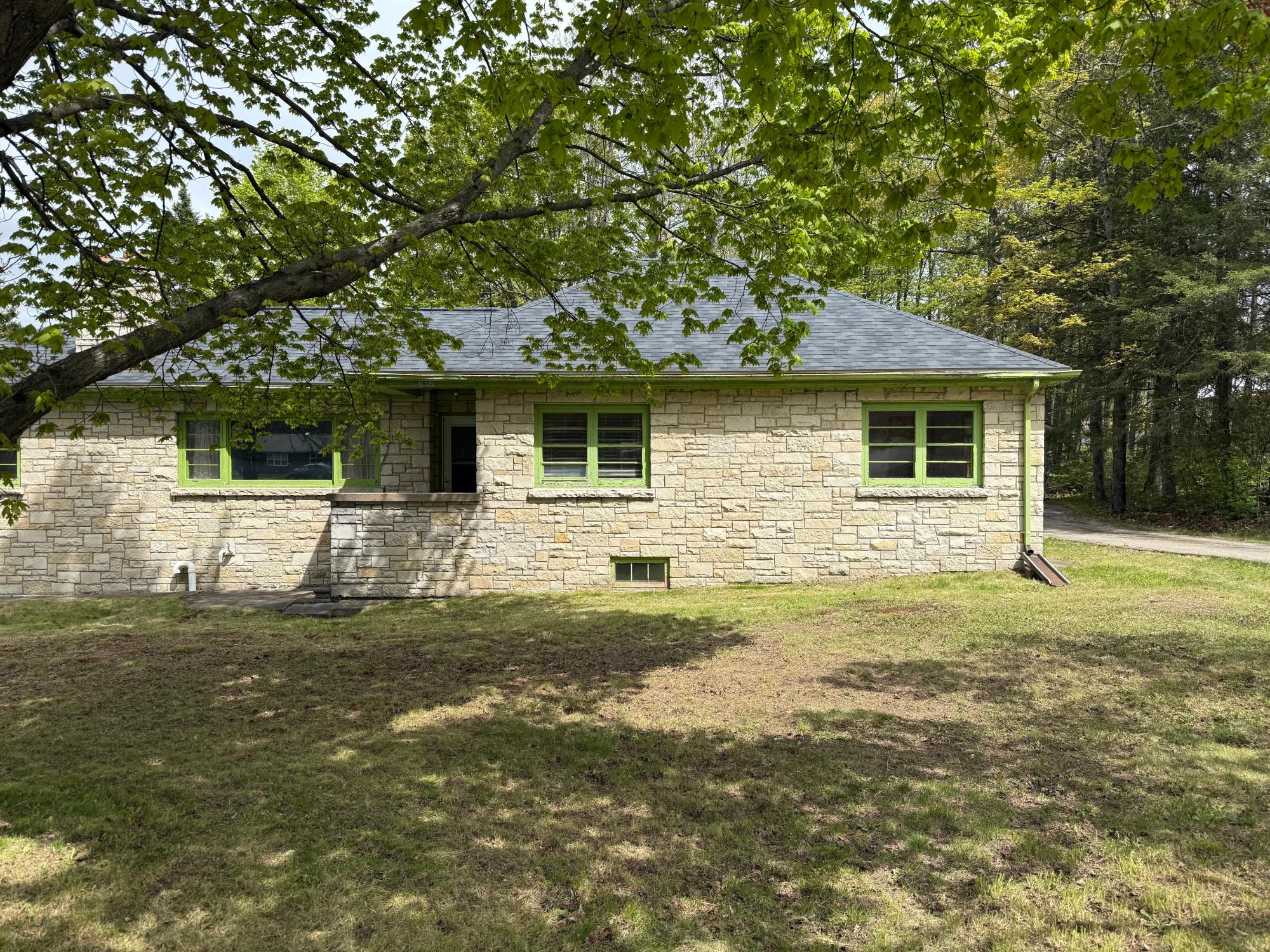 7892 OLD 101 RD