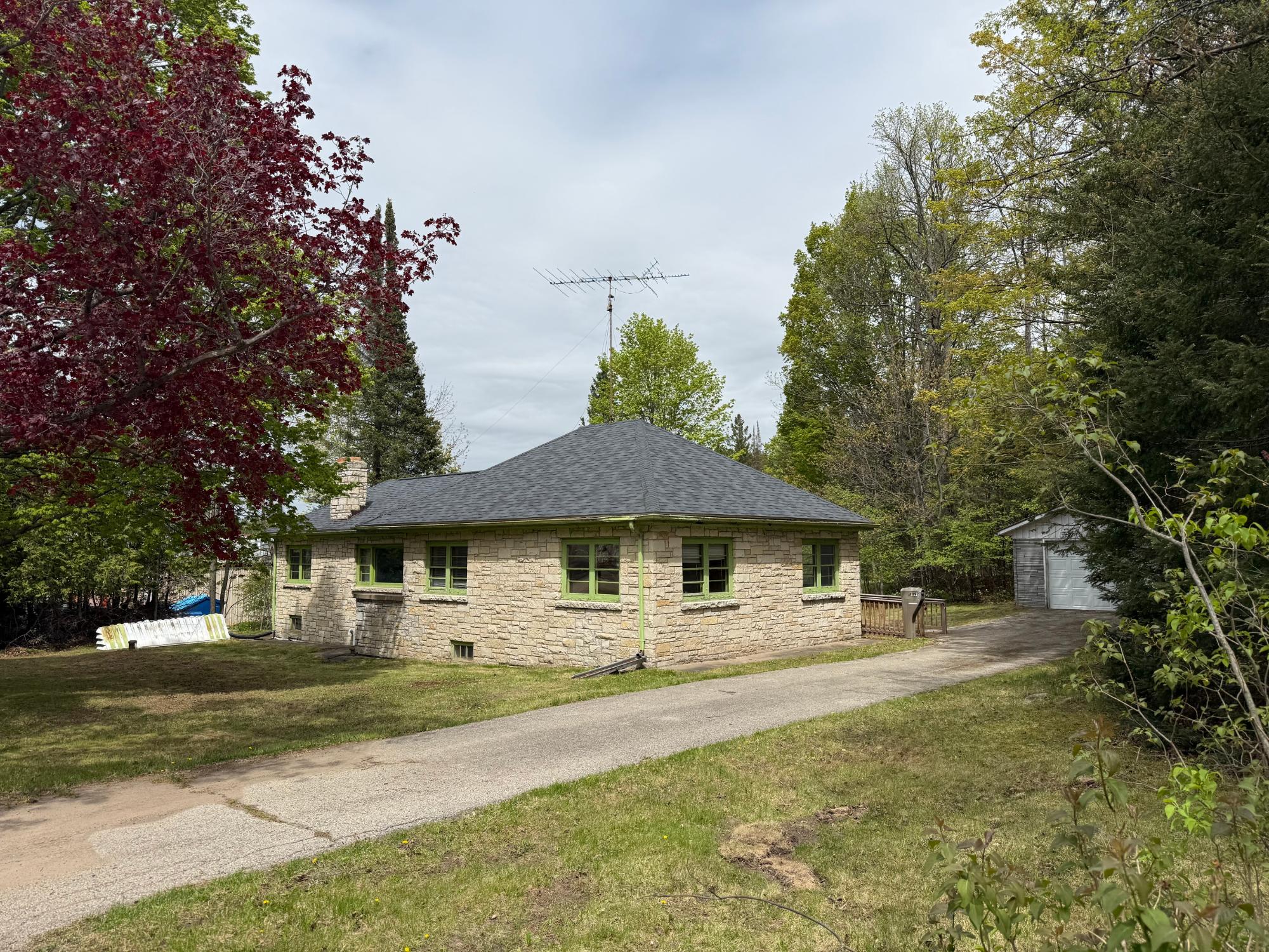 7892 OLD 101 RD