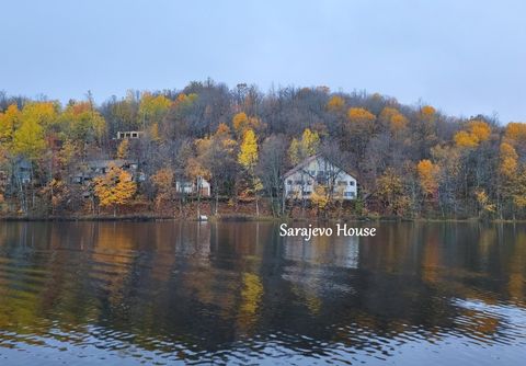 9219-25W LAKE DR Upson WI 54565
