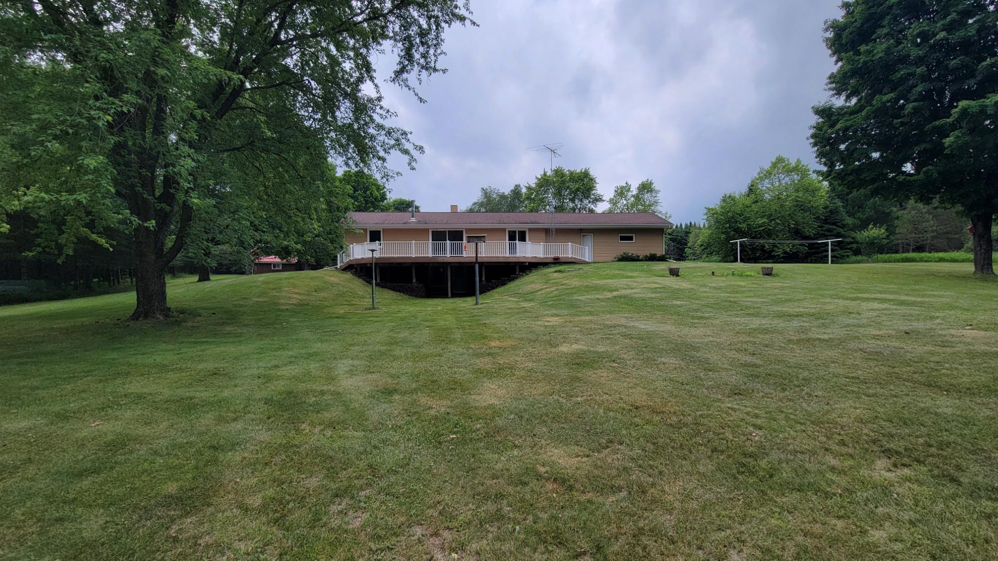 W6824 RED RIVER RD