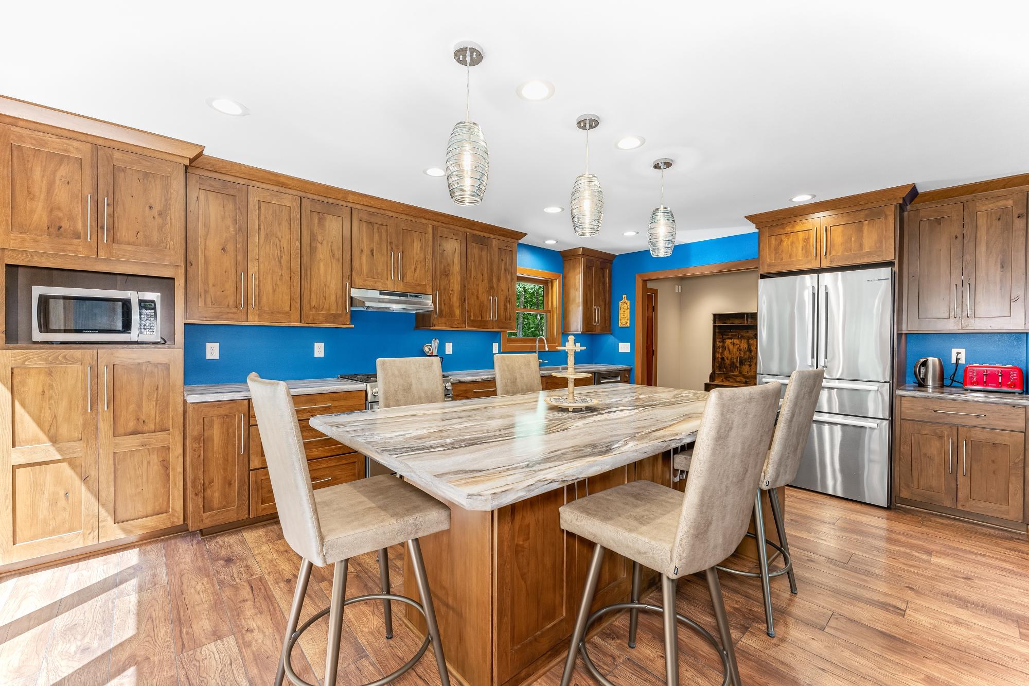 8930 HARTMAN RD