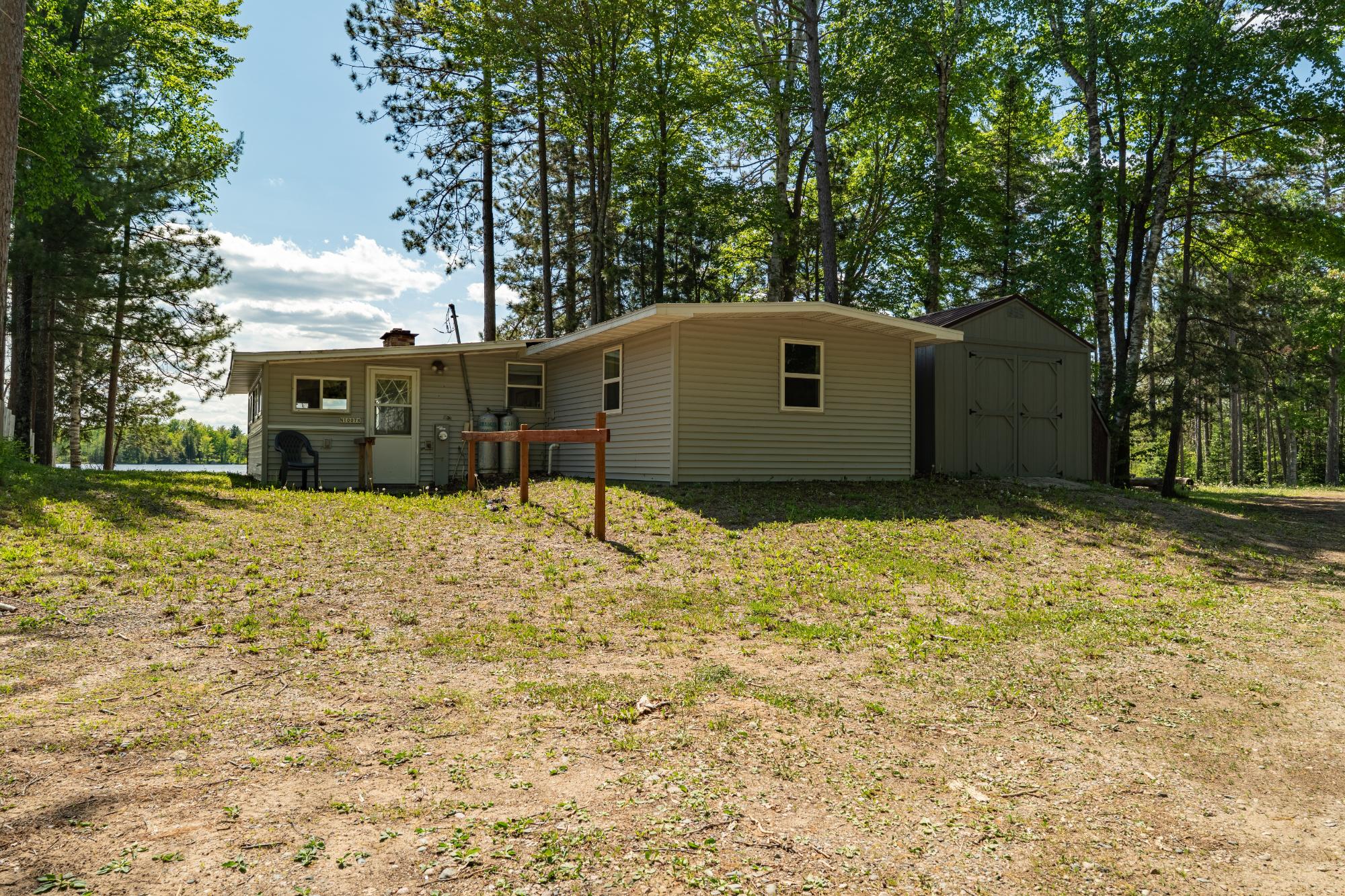 N10078 AIRHOLE LAKE LN
