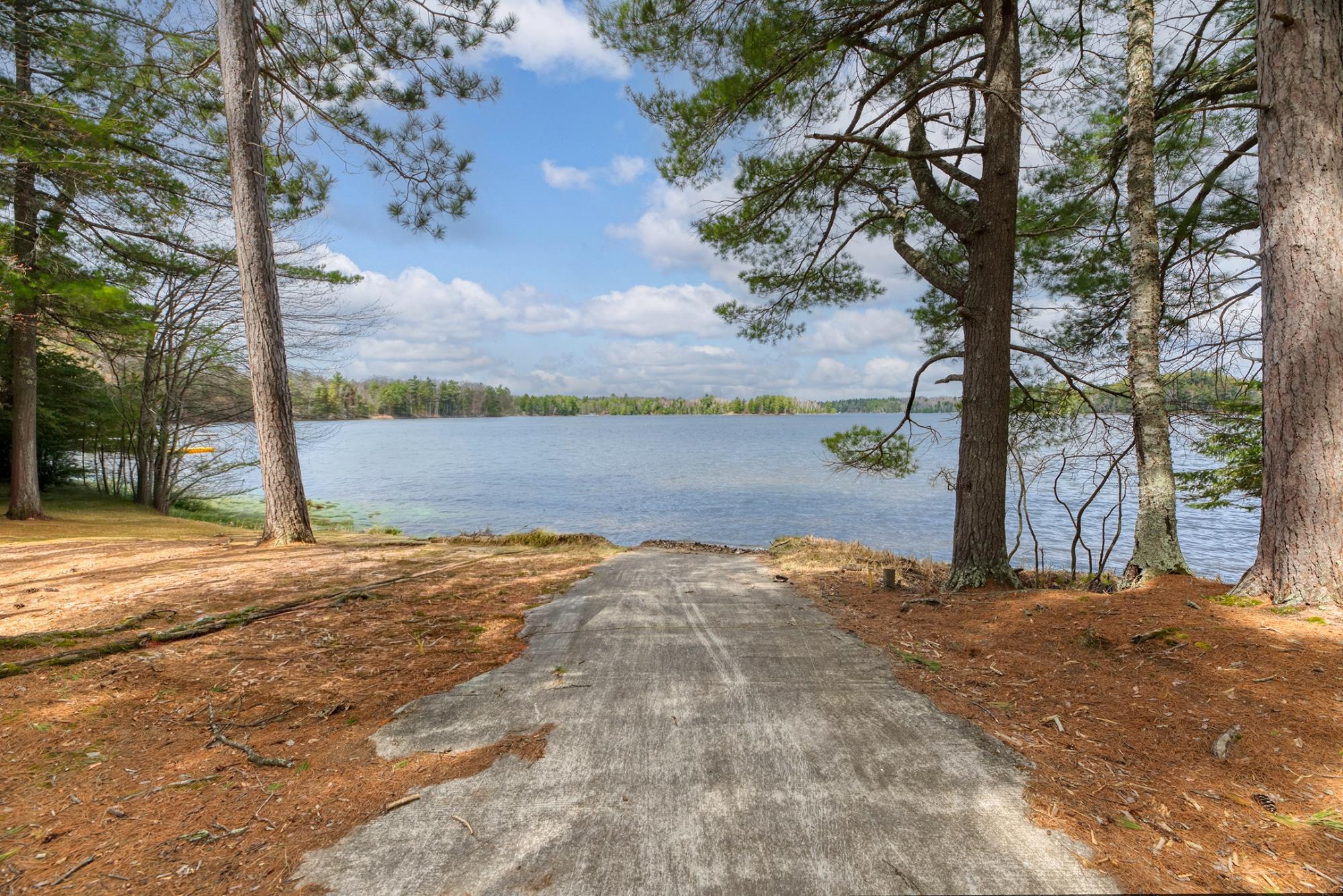1500 BIRCHWOOD DR
