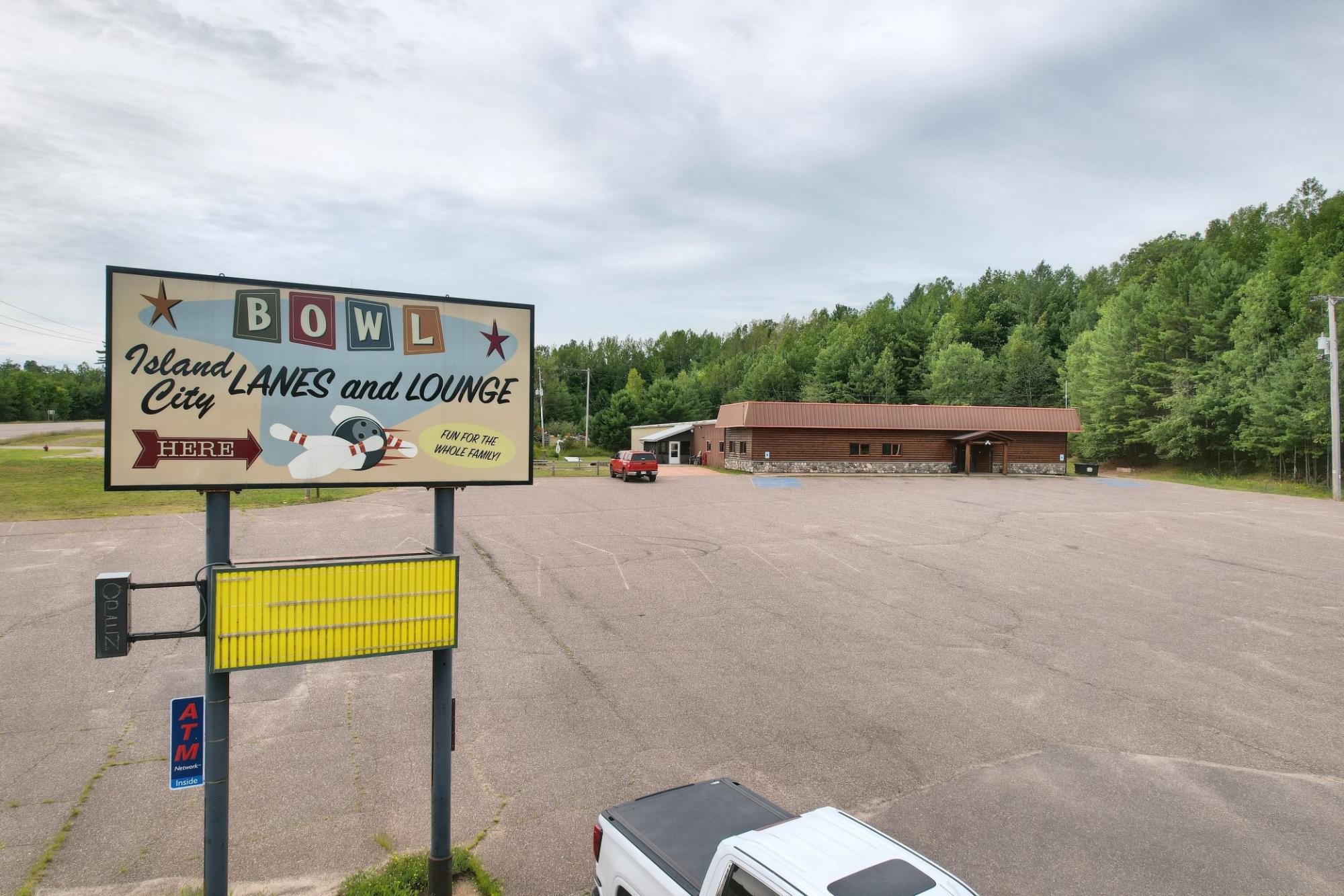 8085 HWY 51