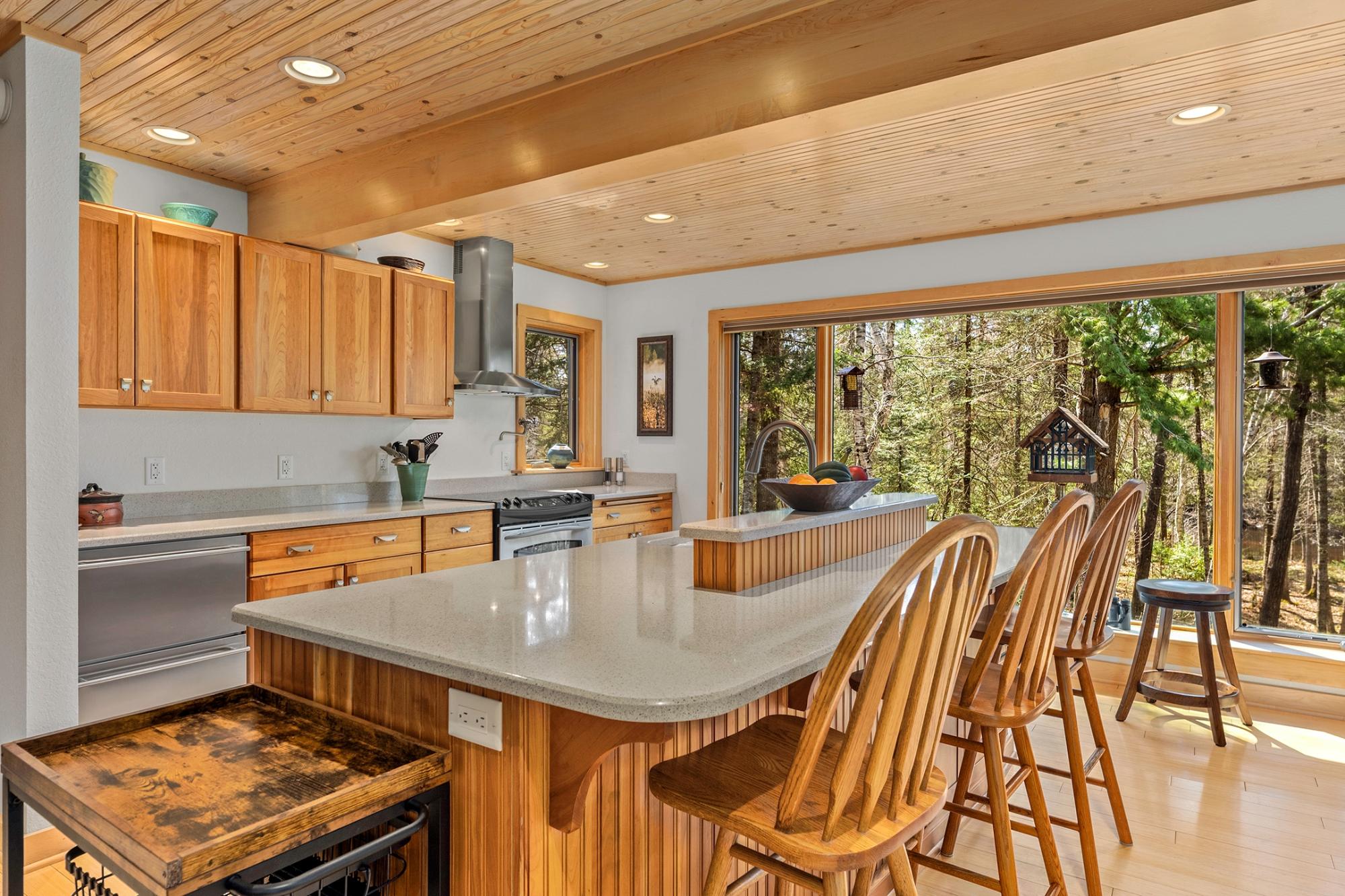 5364 RIVER RUN LN