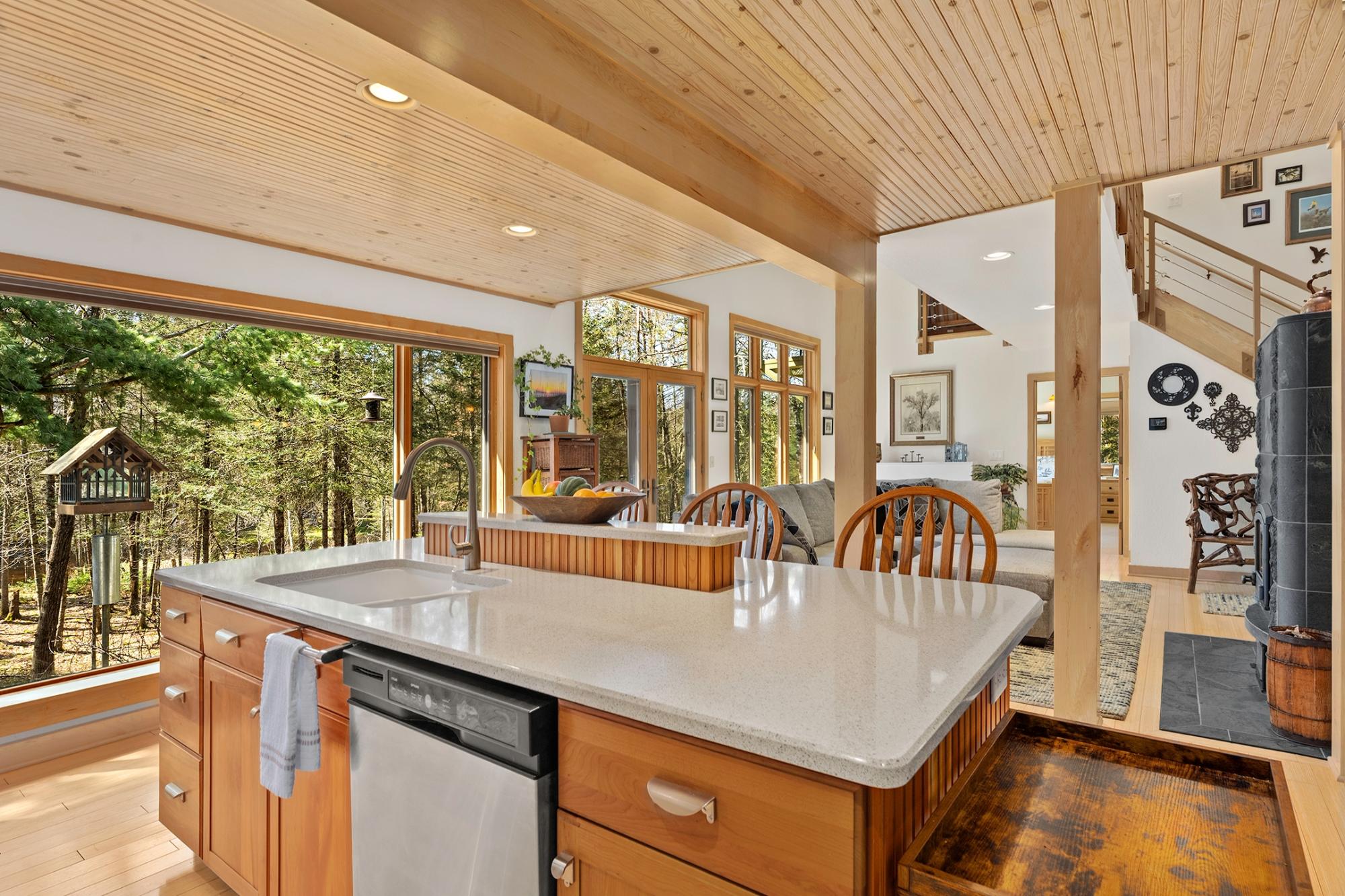 5364 RIVER RUN LN