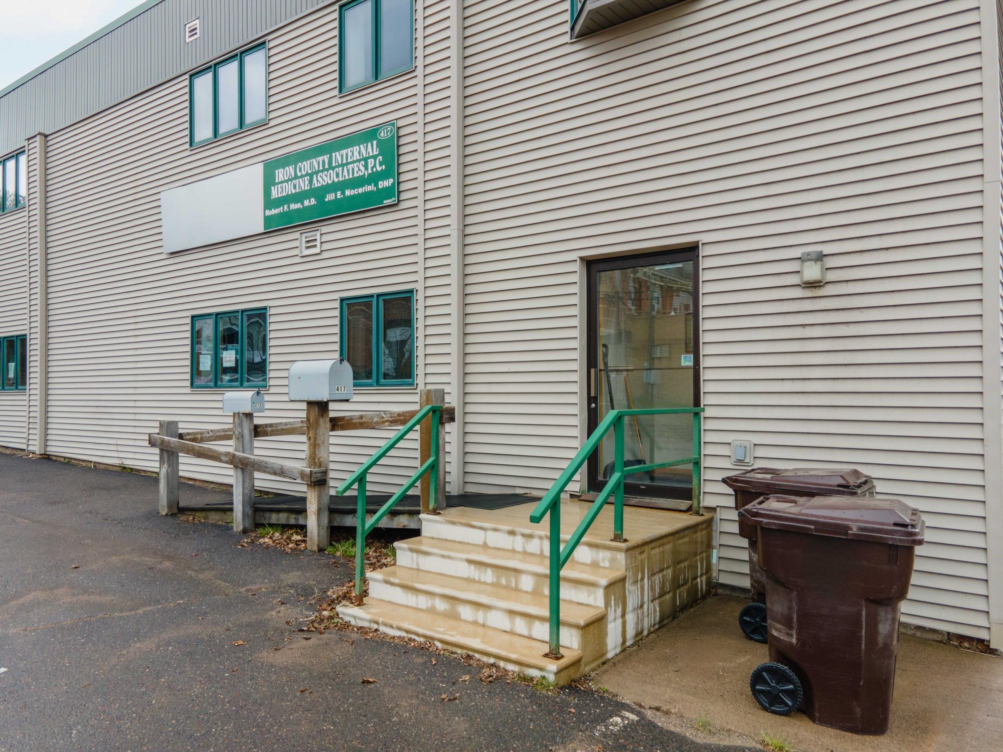 417 WASHINGTON AVE