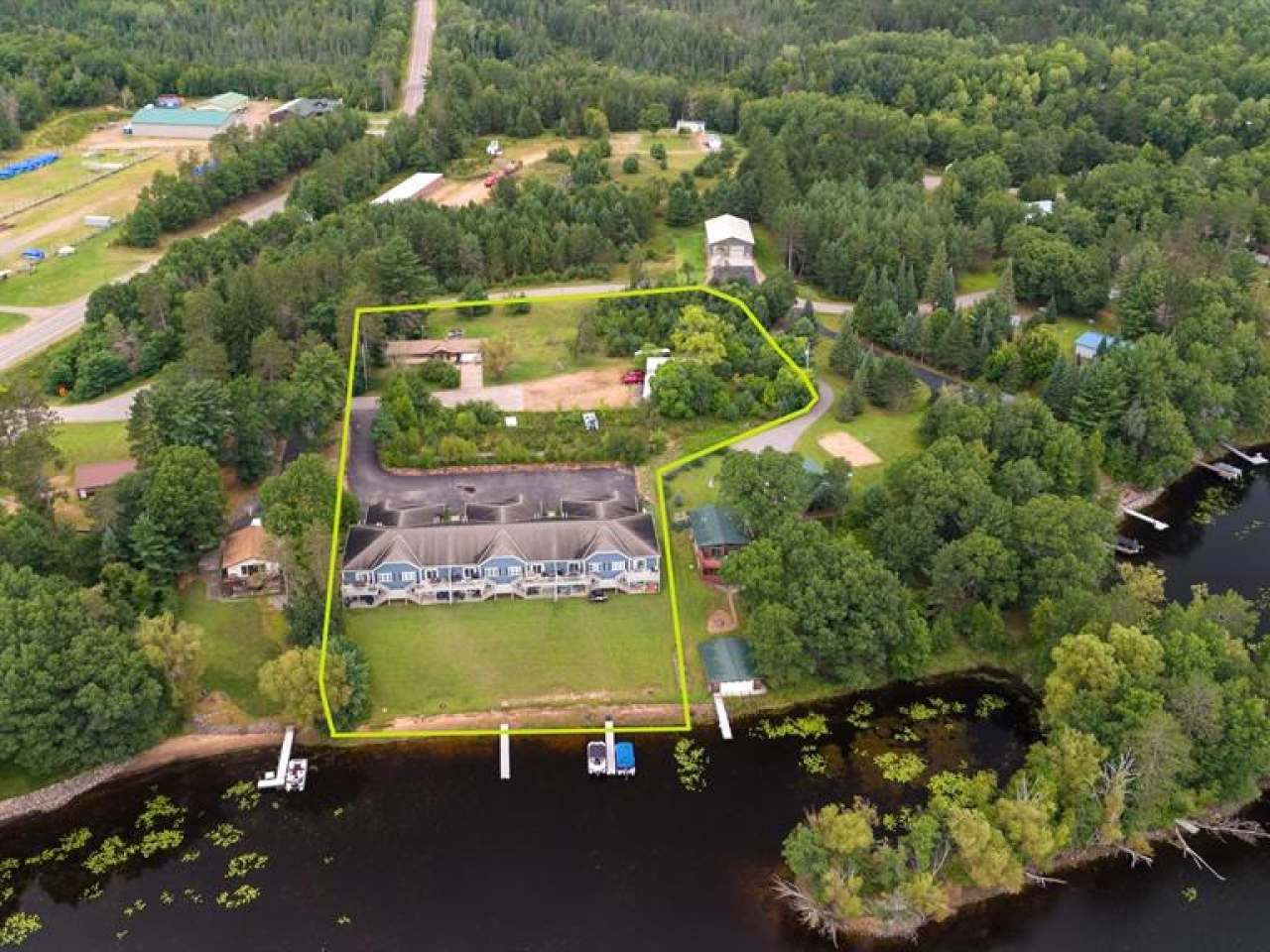 #3-9811 DEER TRAIL RD