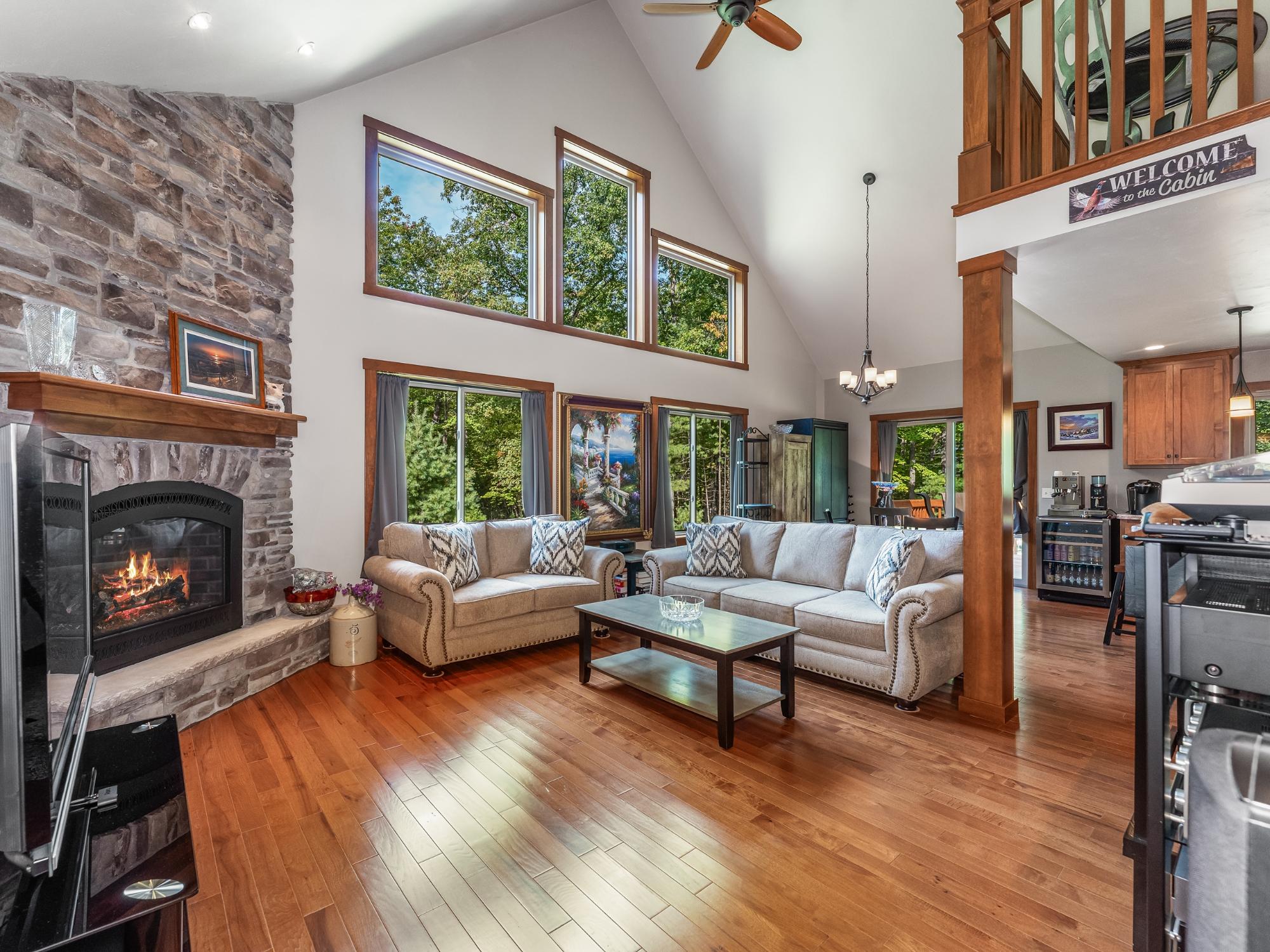 1151 EVERETT RD
