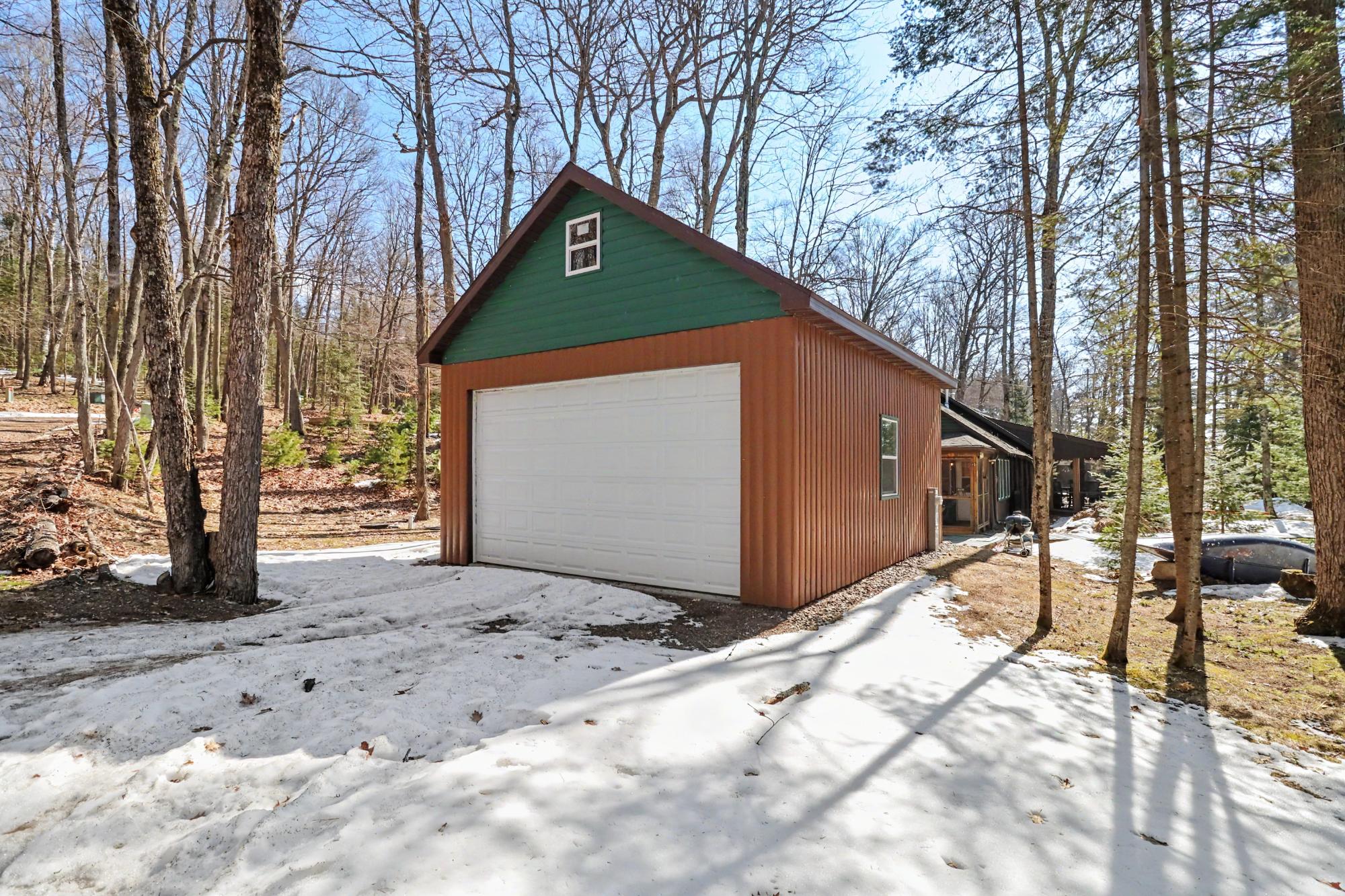 2554 DORWAY DR 10 & 11