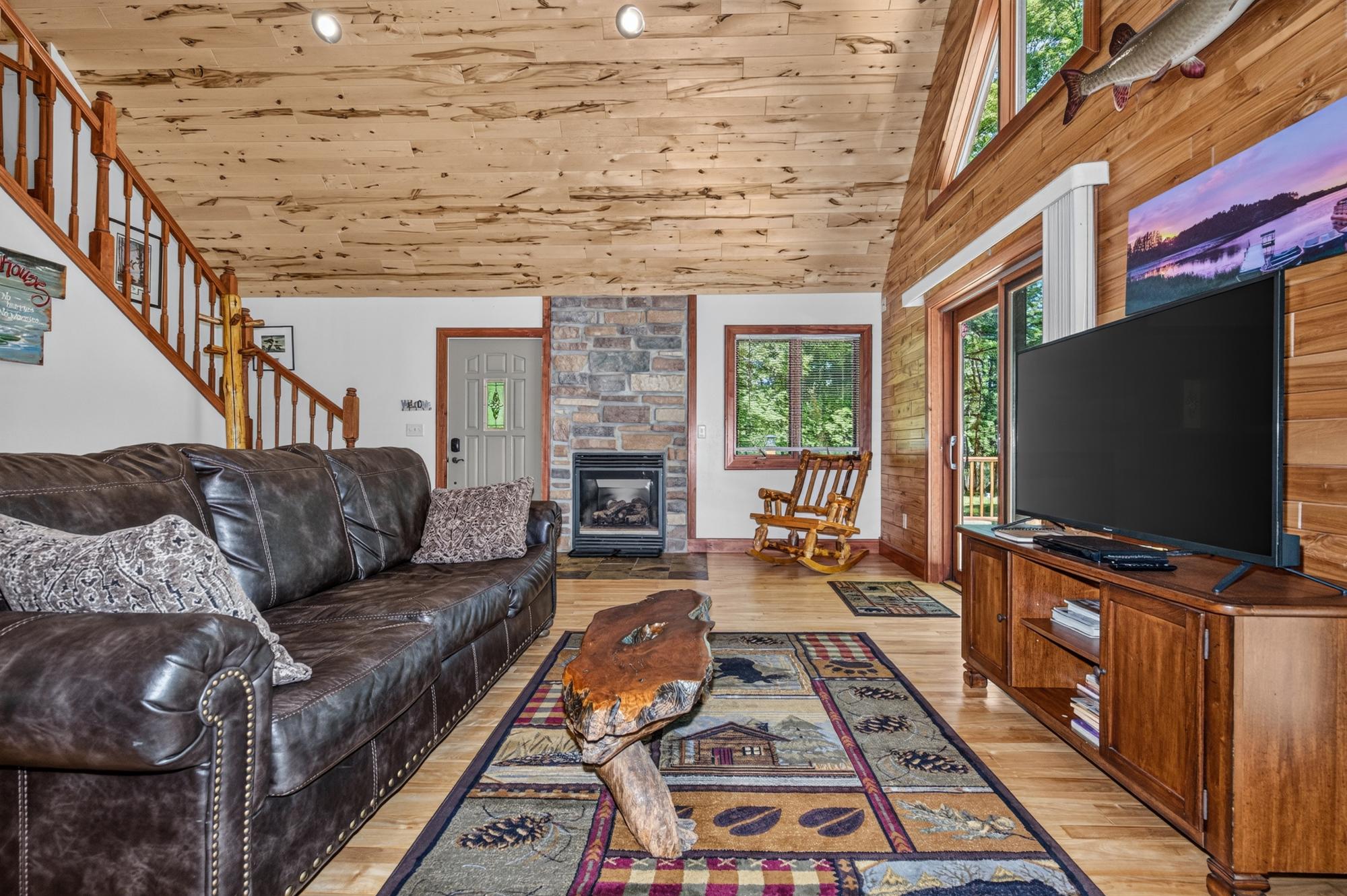 2510 MARTHA LAKE RD 6