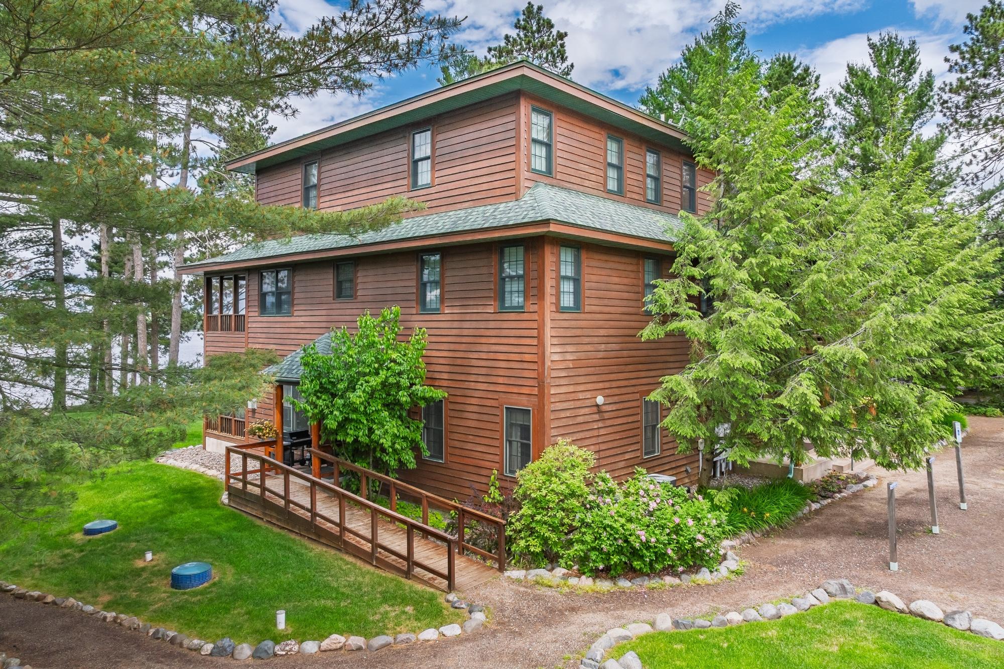 13037 DEER PARK RD 4