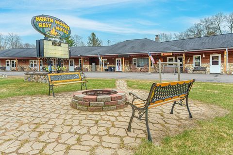 8083 HWY 70 St Germain WI 54558