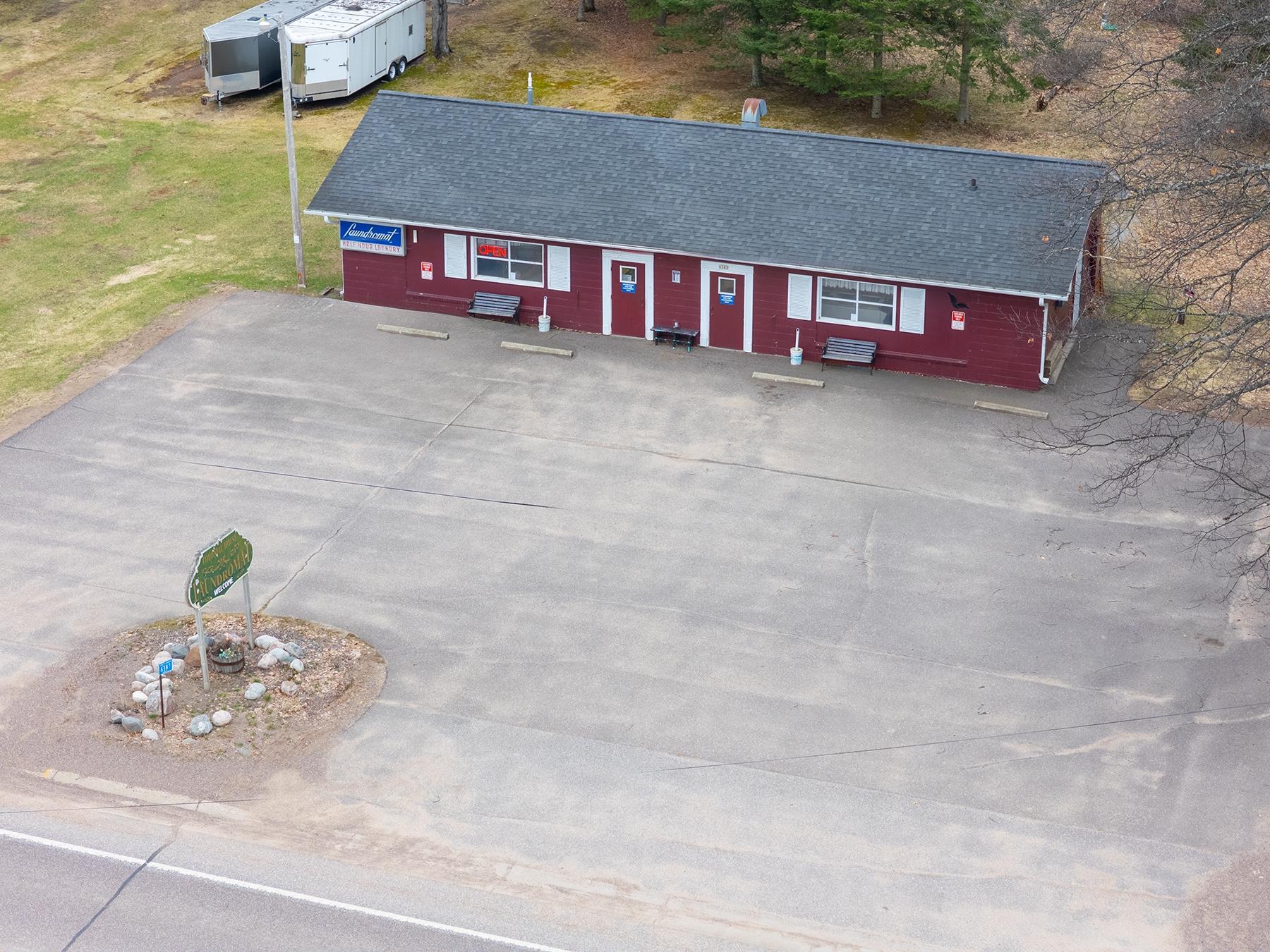 8083 HWY 70