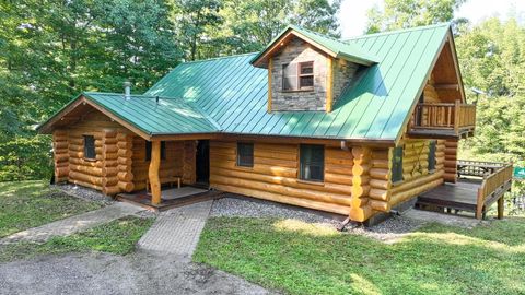 8896 FOREST LN Minocqua WI 54548