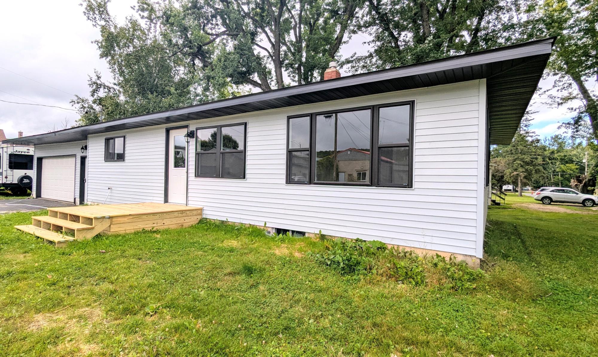 1786 OCONTO AVE