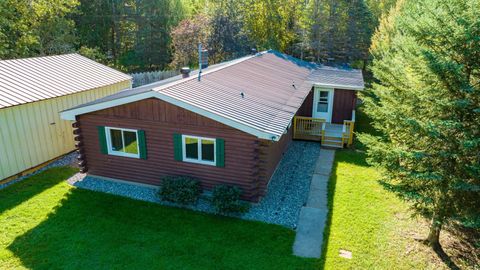 1479 HWY 424 Crystal Falls MI 49920