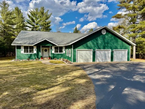 5570 ZEMAN RD Eagle River WI 54521