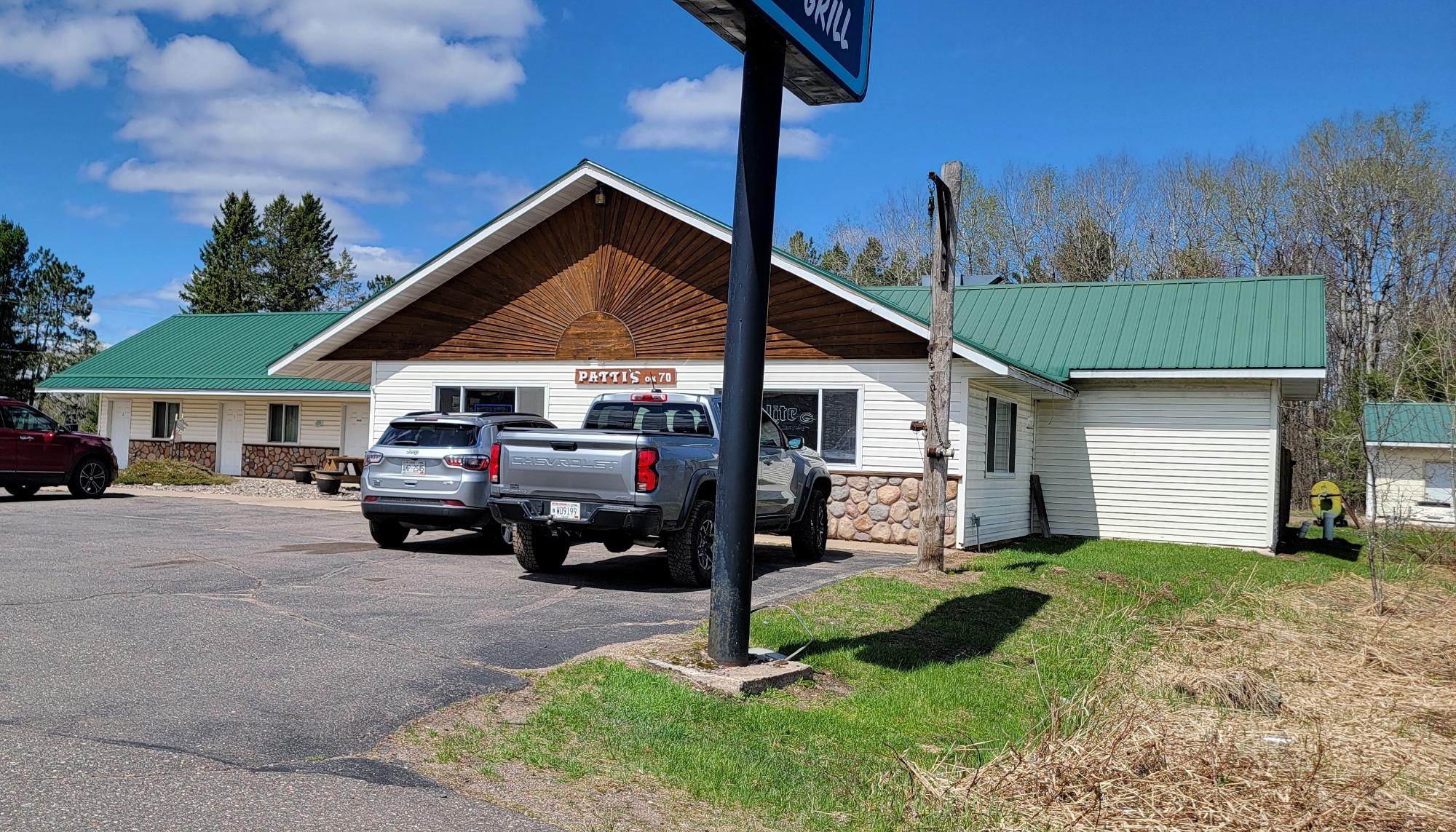 6542W HWY 70
